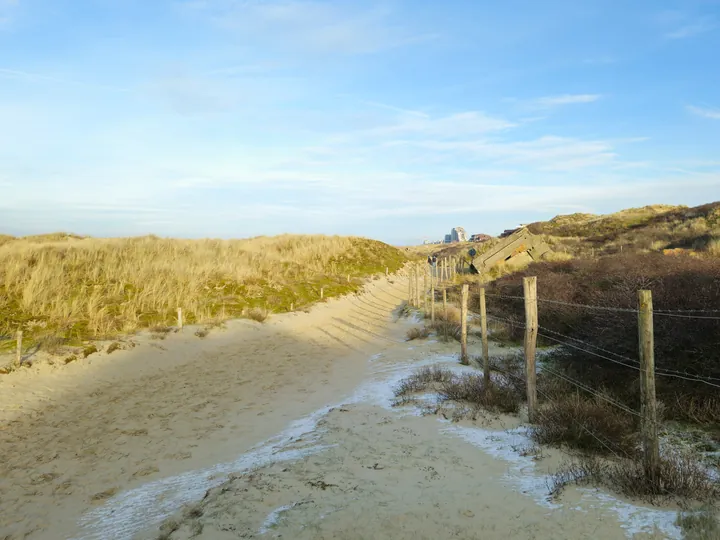 Oostnieuwkerke duinen wandeling in de koude (België)